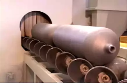 Máquina Granalladora Turbinada para Cilindros de GLP y GNV