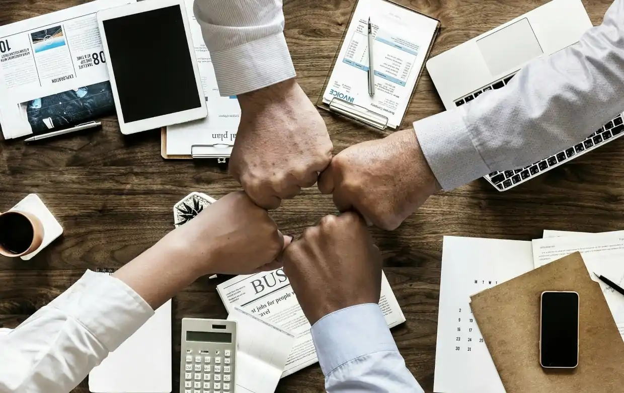 Trabaja con Blasting Experts