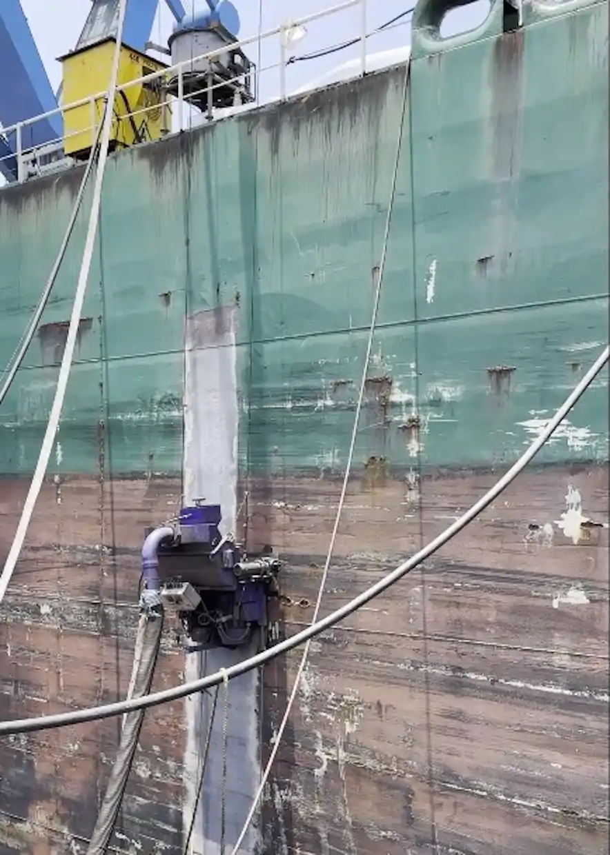 Uso de Tecnología FasterBlaster Para Granallado de Barcos